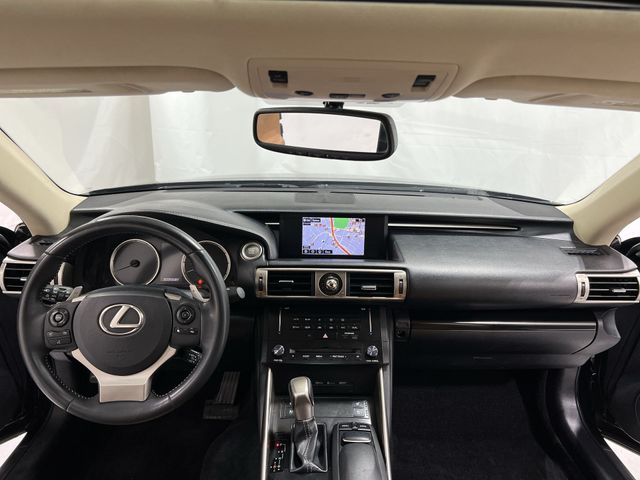 Thumbnail: 2014 Lexus IS - 2