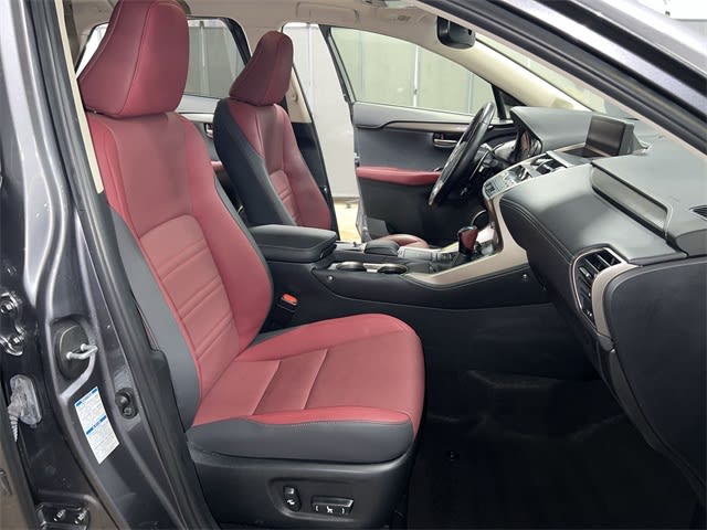 2020 Lexus NX Hybrid 300h 34