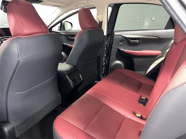 2020 Lexus NX Hybrid 300h 32