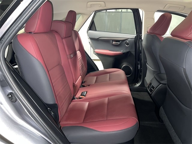 2020 Lexus NX Hybrid 300h 33