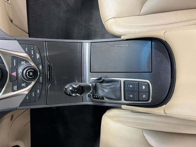 Thumbnail: 2013 Hyundai Azera - 15