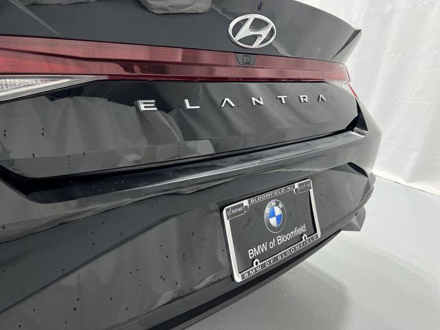 Thumbnail: 2023 Hyundai Elantra - 26