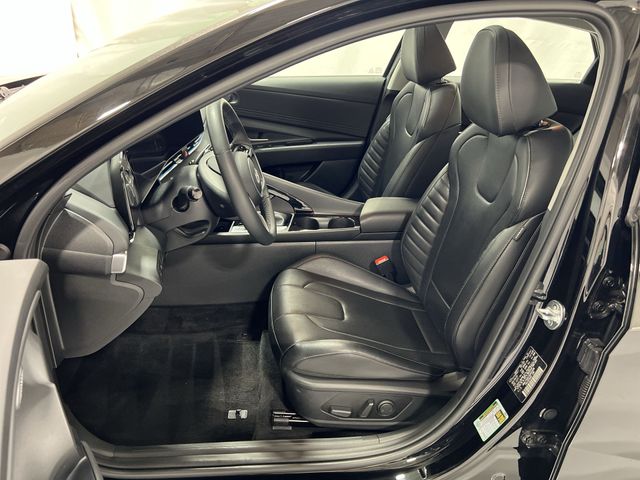 Thumbnail: 2024 Hyundai Elantra - 12