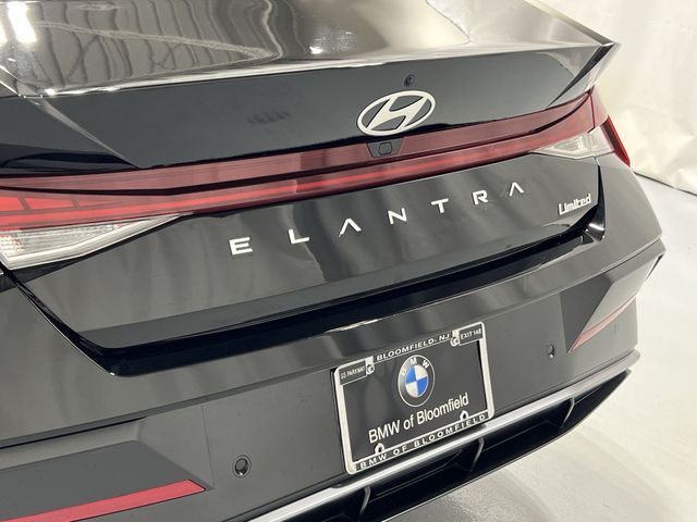 Thumbnail: 2024 Hyundai Elantra - 7