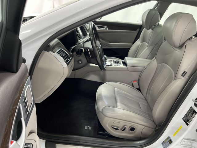 Thumbnail: 2019 Genesis G80 - 11
