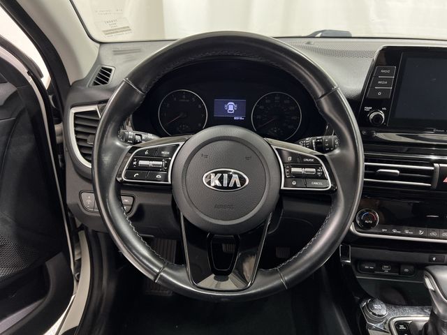Thumbnail: 2021 Kia Seltos - 10