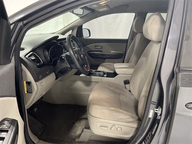 Thumbnail: 2016 Kia Sedona - 10