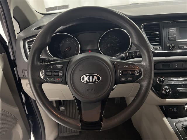 Thumbnail: 2016 Kia Sedona - 9