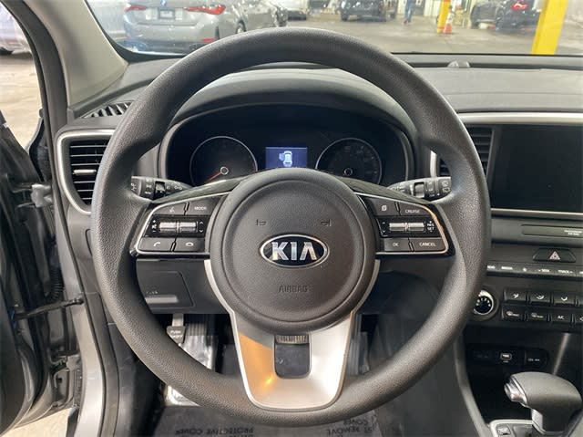 2022 Kia Sportage LX 10