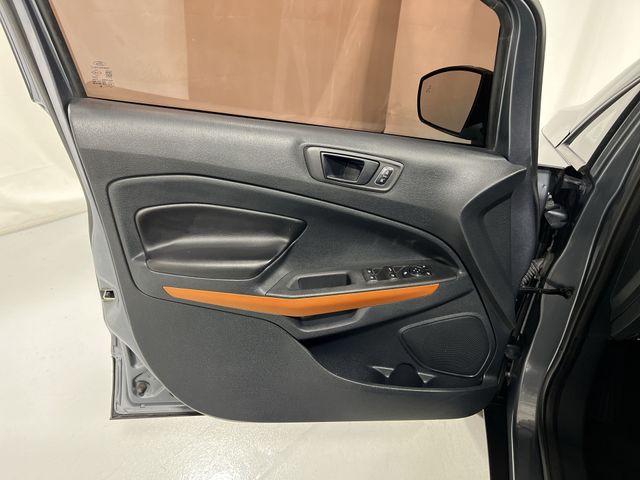 Thumbnail: 2018 Ford EcoSport - 34