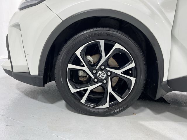 Thumbnail: 2021 Toyota C-HR - 7