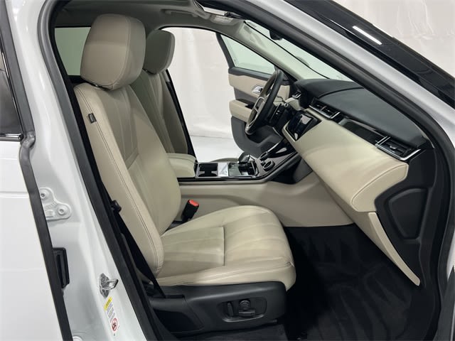 Thumbnail: 2022 Land Rover Range Rover Velar - 24