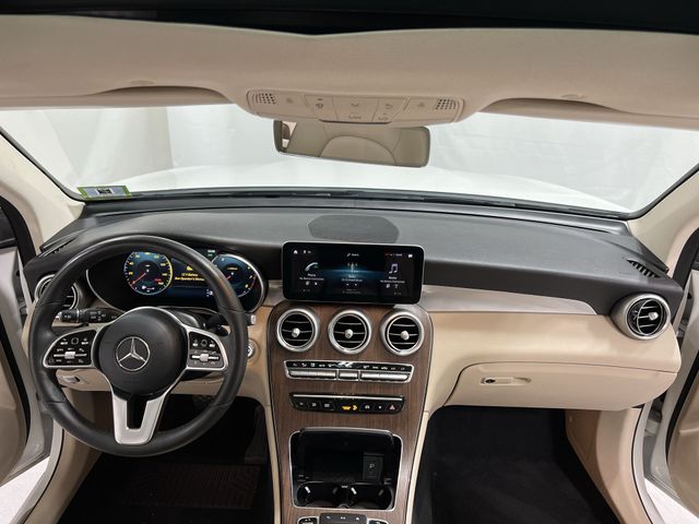 Thumbnail: 2021 Mercedes-Benz GLC - 2