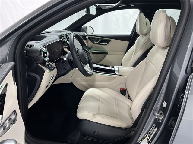 Thumbnail: 2023 Mercedes-Benz GLC - 11