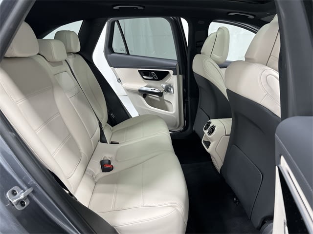 Thumbnail: 2023 Mercedes-Benz GLC - 29