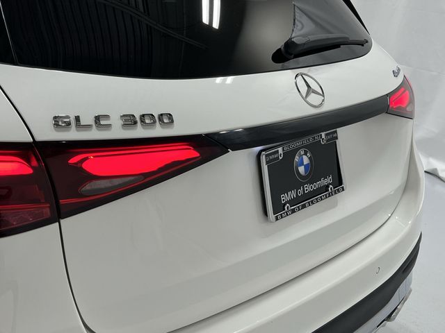 Thumbnail: 2023 Mercedes-Benz GLC - 7