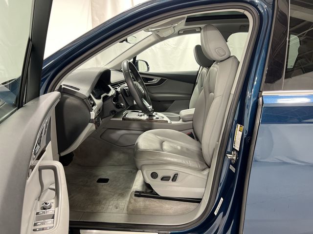 Thumbnail: 2019 Audi Q7 - 22