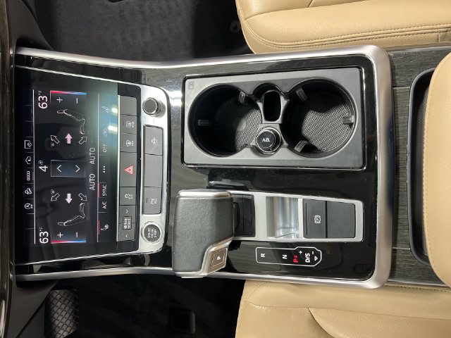 Thumbnail: 2022 Audi Q7 - 19