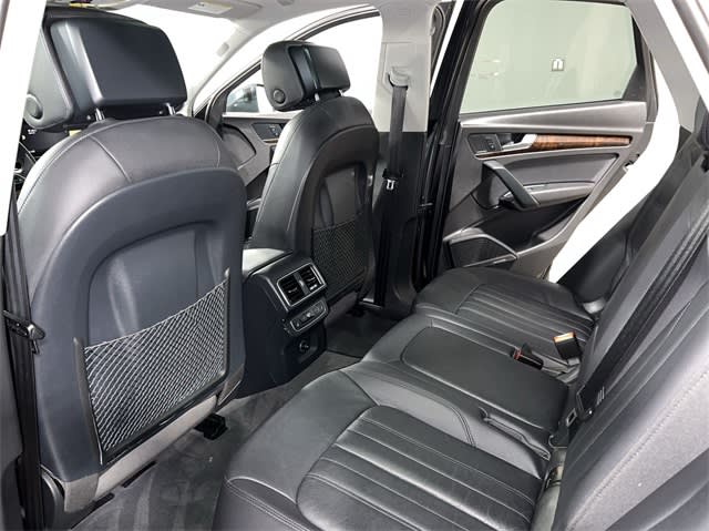 2018 Audi Q5 Premium Plus 32