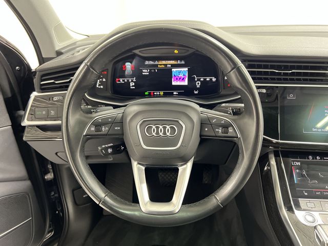 Thumbnail: 2023 Audi Q7 - 9