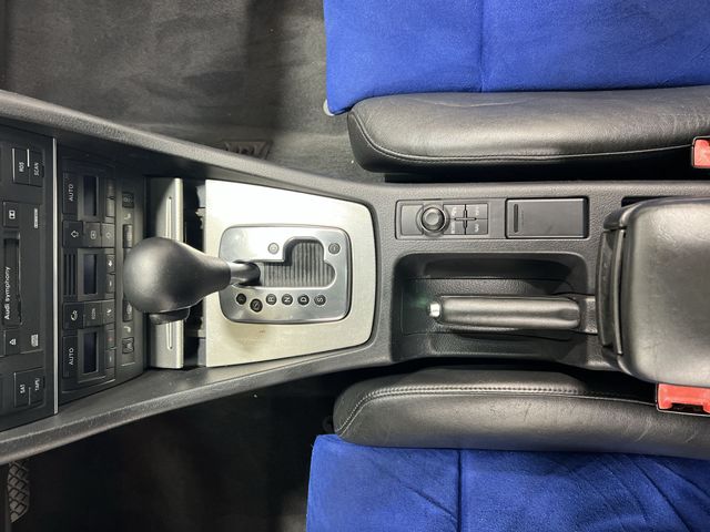 Thumbnail: 2005 Audi S4 - 15