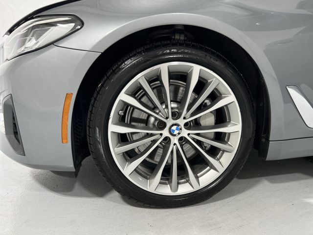 Thumbnail: 2023 BMW 5 Series - 8