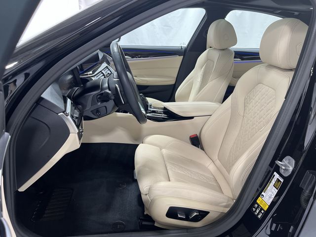 Thumbnail: 2023 BMW 5 Series - 12