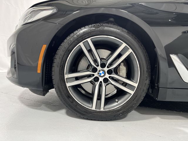 Thumbnail: 2023 BMW 5 Series - 8