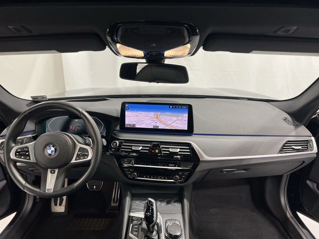 Thumbnail: 2023 BMW 5 Series - 2