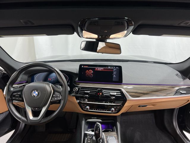 Thumbnail: 2023 BMW 5 Series - 2