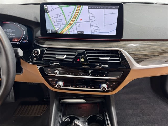 Thumbnail: 2022 BMW 5 Series - 14