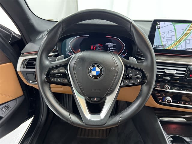 Thumbnail: 2022 BMW 5 Series - 10