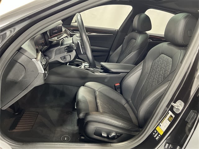 Thumbnail: 2022 BMW 5 Series - 12