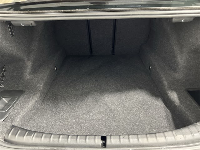 Thumbnail: 2022 BMW 5 Series - 17