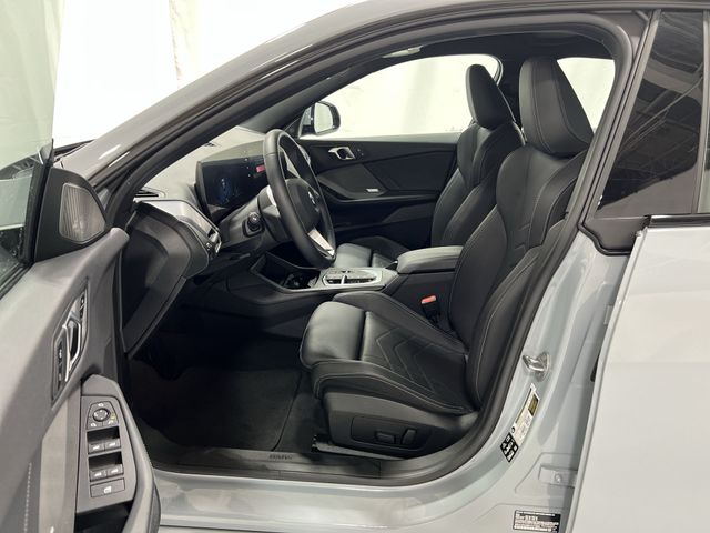 Thumbnail: 2025 BMW 2 Series - 10