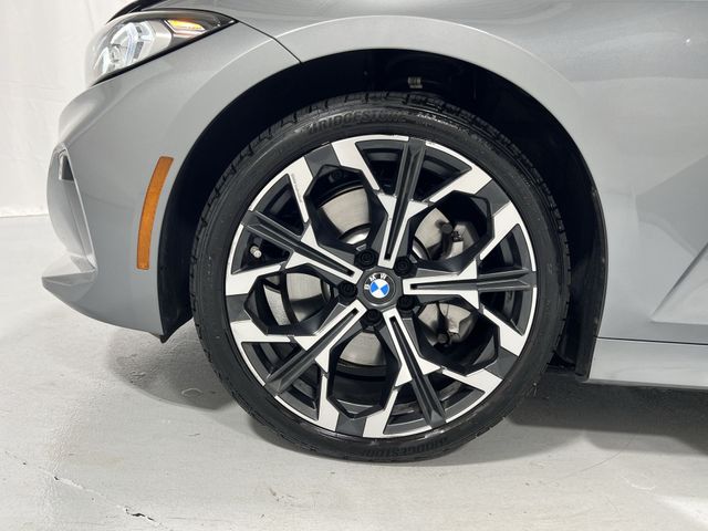 Thumbnail: 2026 BMW 3 Series - 8