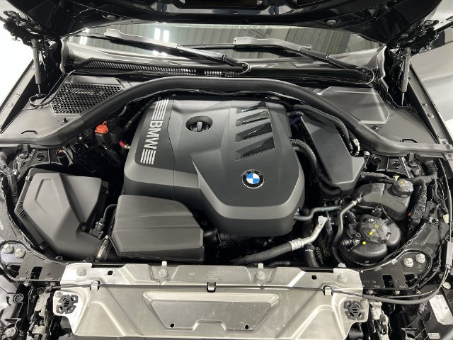 Thumbnail: 2026 BMW 3 Series - 8