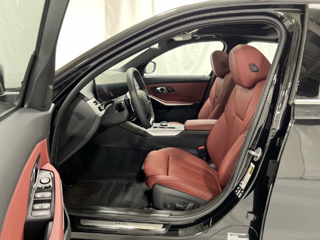 Thumbnail: 2026 BMW 3 Series - 10