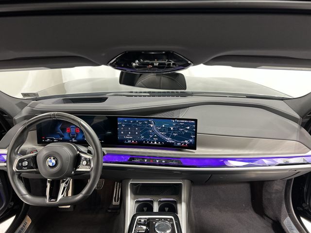 Thumbnail: 2023 BMW 7 Series - 2