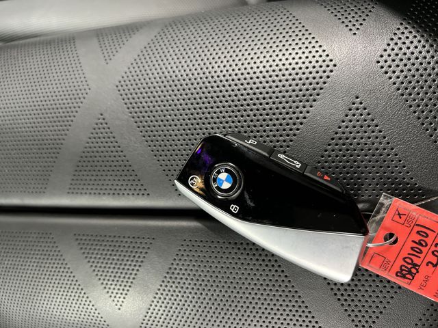 Thumbnail: 2023 BMW 7 Series - 16