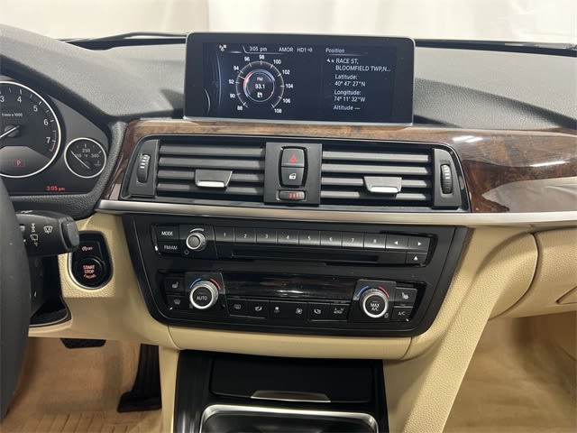 Thumbnail: 2015 BMW 3 Series - 12