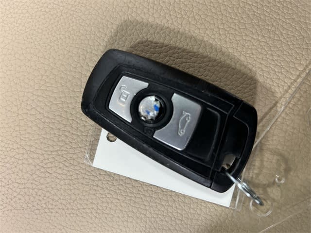 Thumbnail: 2015 BMW 3 Series - 15