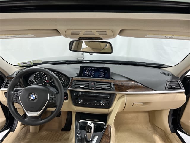 Thumbnail: 2015 BMW 3 Series - 2