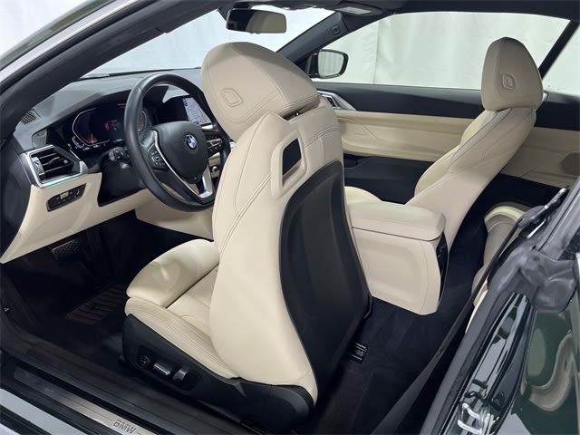 Thumbnail: 2023 BMW 4 Series - 24