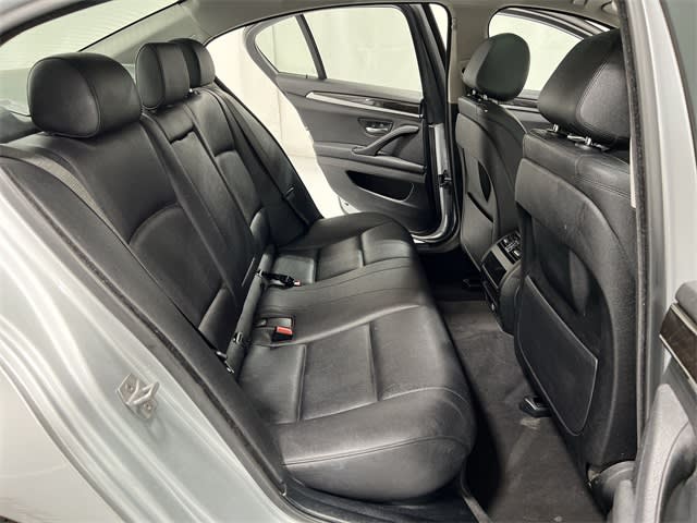 Thumbnail: 2016 BMW 5 Series - 26