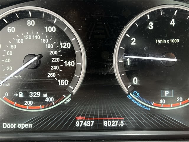 Thumbnail: 2016 BMW 5 Series - 15