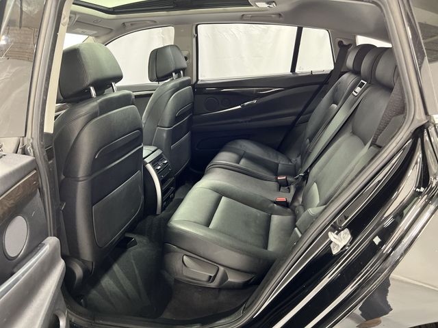 Thumbnail: 2016 BMW 5 Series - 28