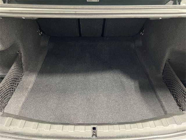 Thumbnail: 2019 BMW 3 Series - 17