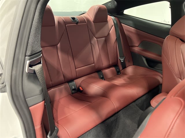 Thumbnail: 2025 BMW 4 Series - 27