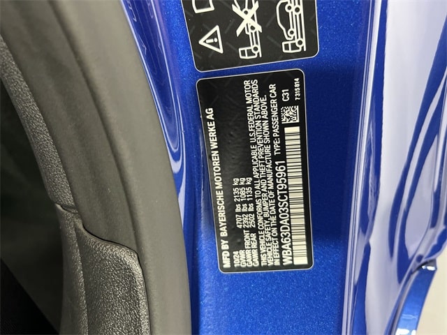 Thumbnail: 2025 BMW 4 Series - 19